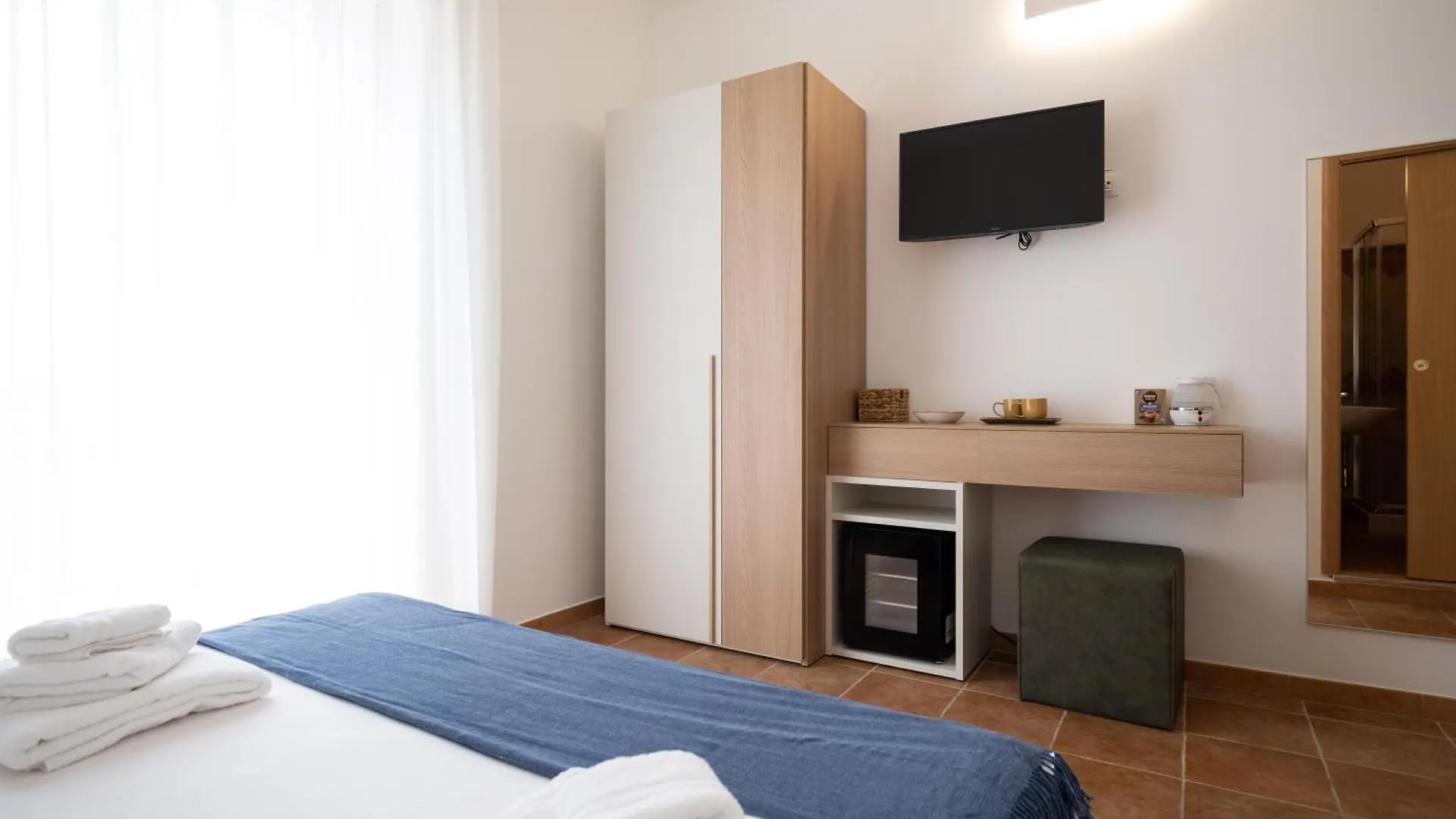 Гостевой дом Nautika Suites Альгеро