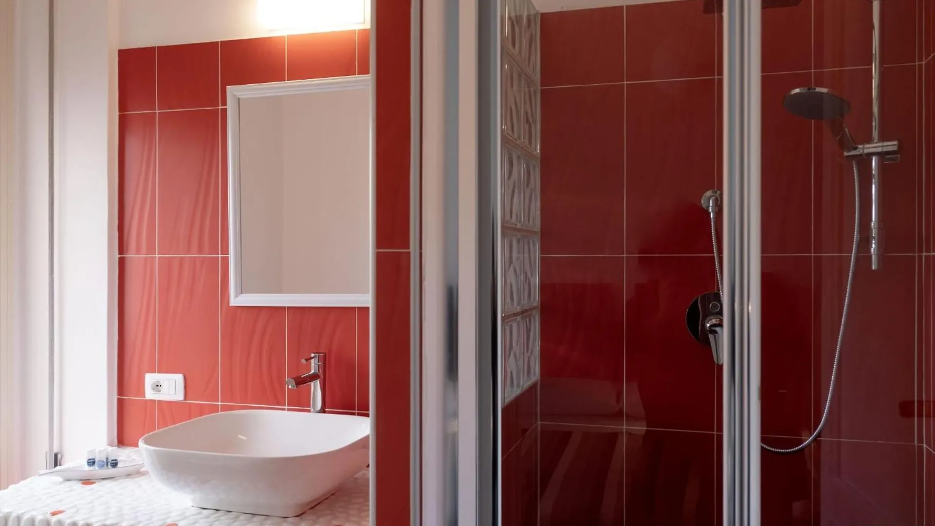 Nautika Suites Альгеро