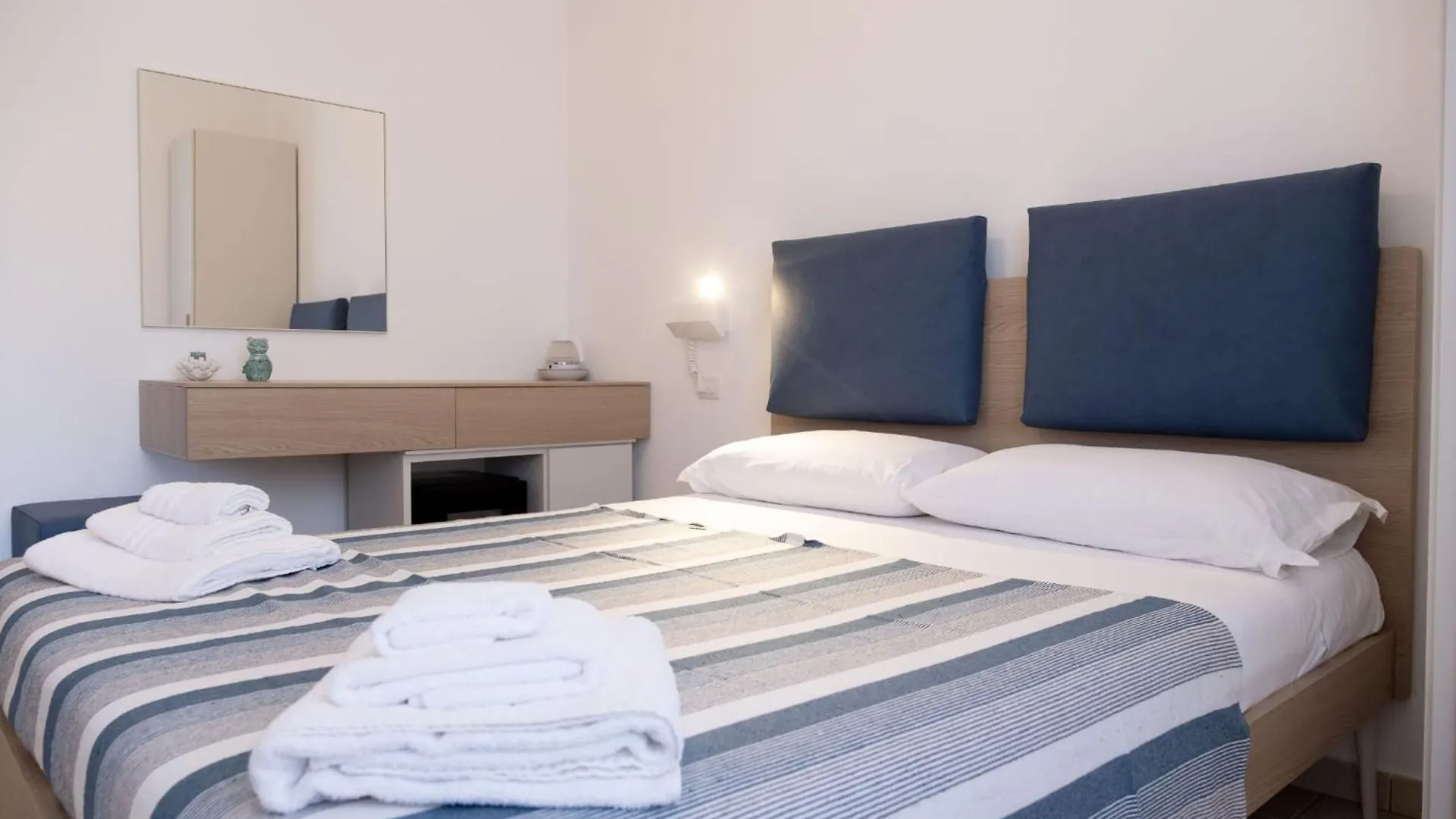 Nautika Suites Альгеро Гостевой дом