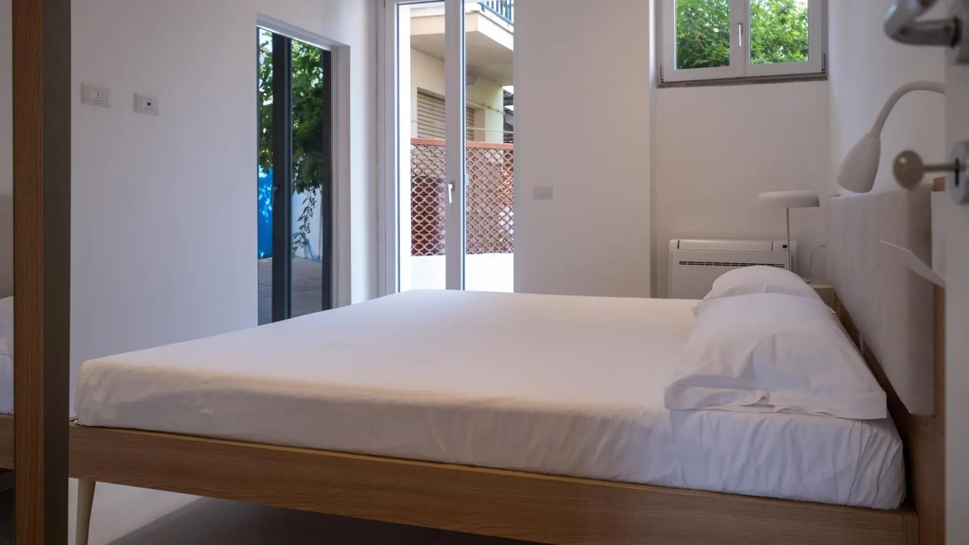 Гостевой дом Nautika Suites Альгеро