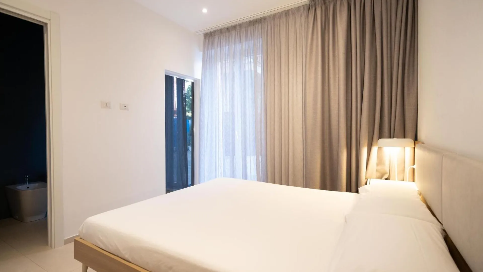 Nautika Suites Альгеро Италия